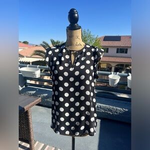 ANN TAYLOR FACTORY SMALL PETITE SLEEVELESS BLOUSE